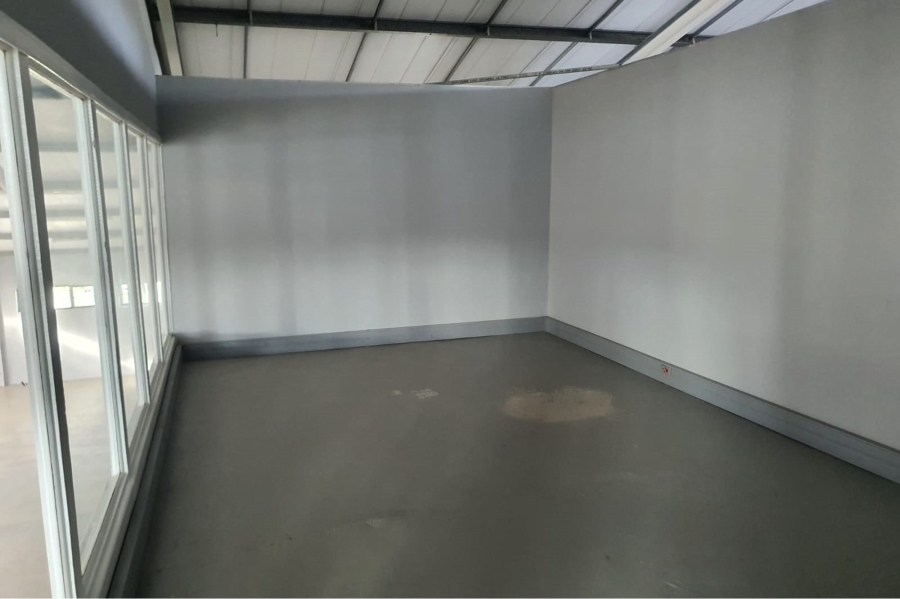Commercial Property for Sale in Fairview Eastern Cape